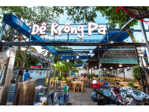 Không Gian Ngoài Trời Thoáng Mát