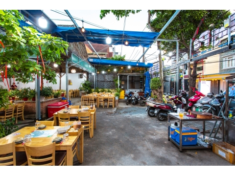 Không Gian Ngoài Trời Thoáng Mát